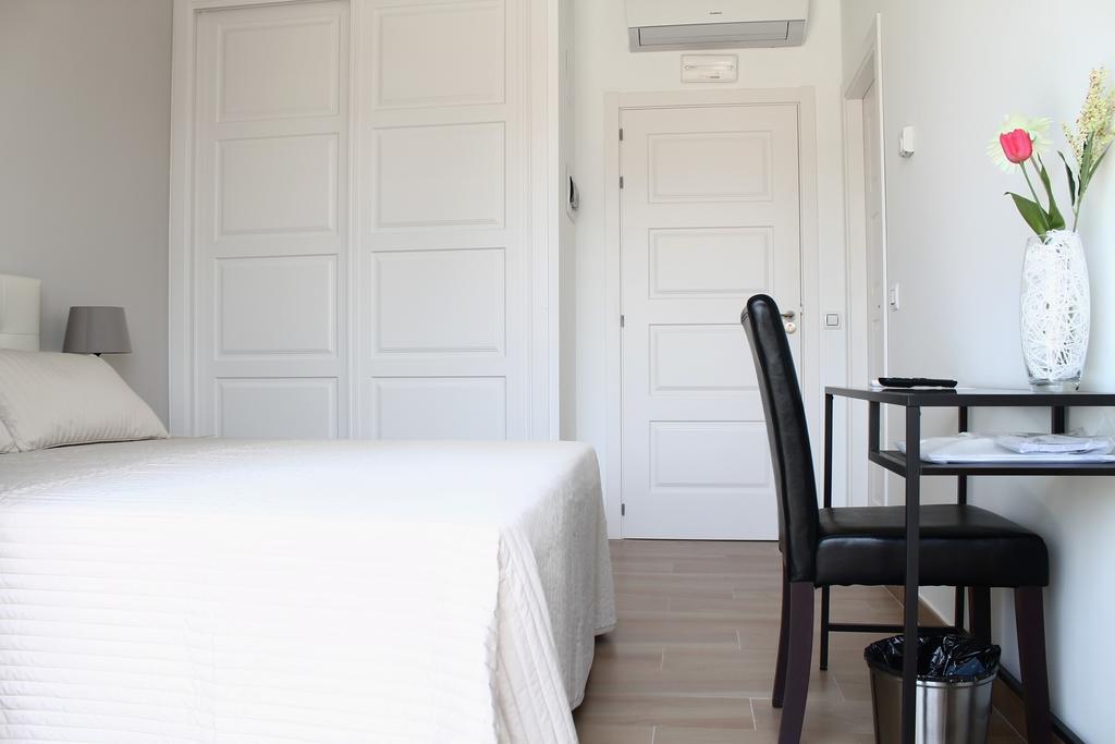 Hostal Landhaus エル・モラル 部屋 写真