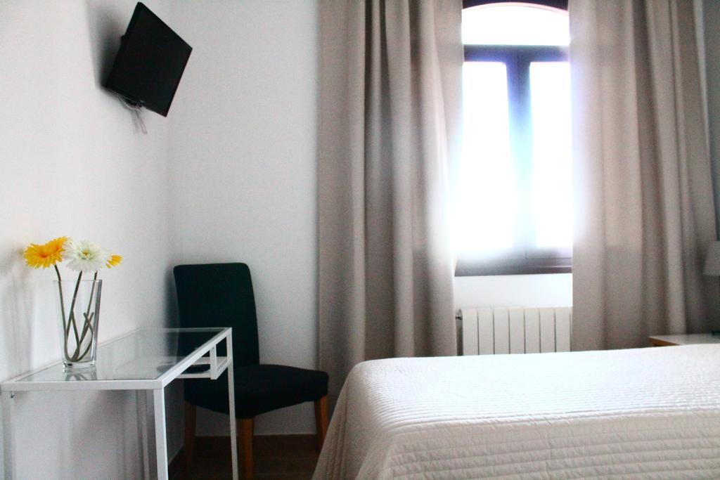 Hostal Landhaus エル・モラル 部屋 写真